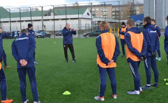 Latvijas izlases galvenais treneris apmeklēja BFC Daugavpils futbola akadēmiju