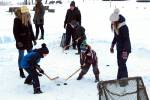 Daugavpilī notika “Sniega diena”, kurā gan lieli, gan mazi baudīja ziemas sporta aktivitātes 18