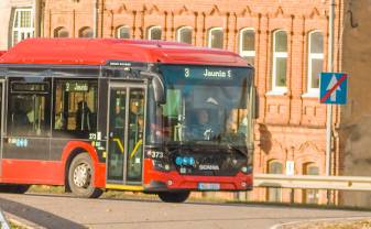 SIA “DAUGAVPILS SATIKSME” INFORMĒ PAR IKGADĒJĀM IZMAIŅĀM AUTOBUSU MARŠRUTOS, KAS STĀSIES SPĒKĀ NO 1. NOVEMBRA