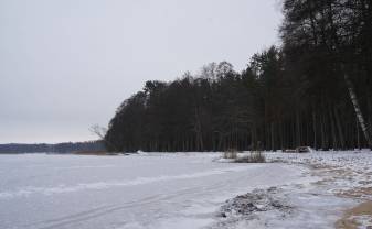 No sestdienas atcelts aizliegums atrasties uz pilsētas ūdenstilpju ledus, izņemot Daugavu