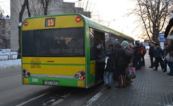 Informācija par izmaiņām pilsētas autobusu kustības sarakstos