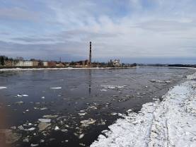 Ūdens līmenis Daugavā krities