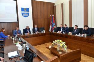 Депутаты Сейма обещали поддержать развитие  спортивных  баз в Даугавпилсе