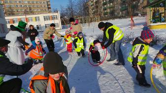 Ziemas sporta svētki „Pasaku namiņā”